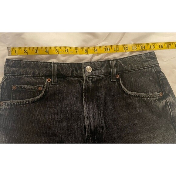 Zara Denim Shorts Women’s 6 High Waisted Black Frayed Hem cutoff Jean Featival - Picture 5 of 12